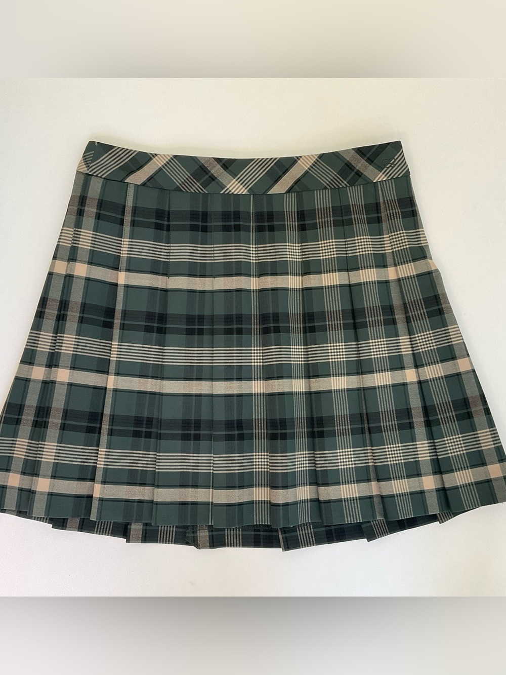 Aritzia Sunday Best Green And Black Plaid Pleated Mini Skirt 6